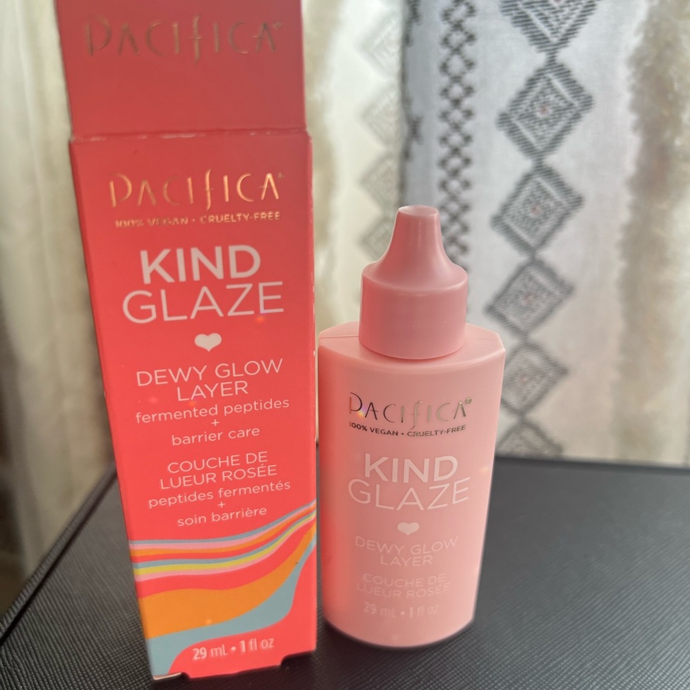 NIB PACIFICA KIND GLAZE DEWY GLOW LAYER WITH PEPTIDES glaze